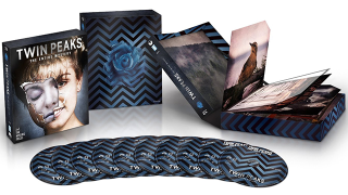 Illustration for article titled Playstation 4, Free Amazon Coins, Far Cry 4, Twin Peaks, Such Humble